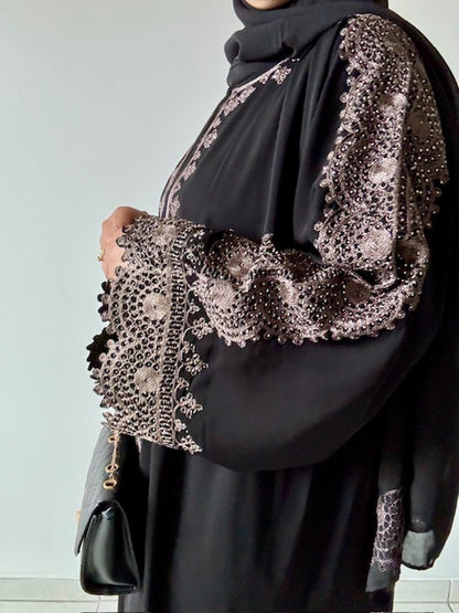 Abaya aus beigem Leinen