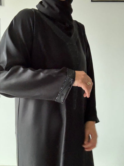 Abaya Laya